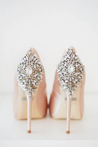 Stefanie Lange Hochzeit Fotografie Getting Ready Details Schuhe Badgley Mischka Kiara Leipzig 2017