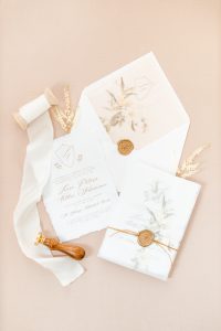 romantische, rosa Hochzeitsdetails der Papeterie - Berlin Fine Art Hochzeitsfotograf