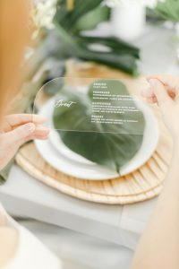 Hochzeit in der Biosphaere Potsdam Menuekarte aus Acryl